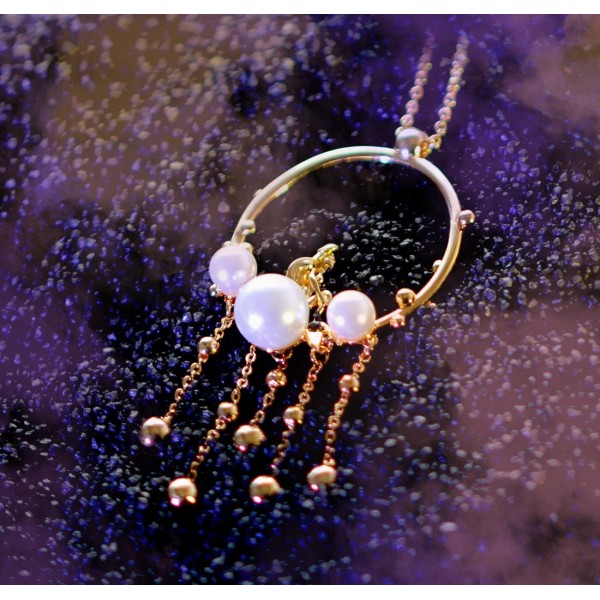 Disneyland Paris Pearl Ariel Necklace, by Arribas Collection Disneyland Paris Pearl Ariel Necklace, by Arribas Collection