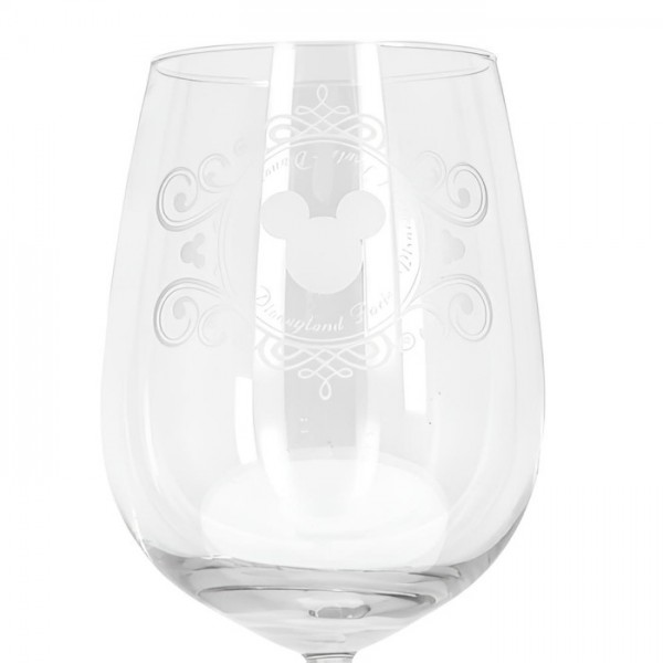 Mickey Mouse engraved wine glass, by Arribas Disneyland Paris Mickey Mouse engraved wine glass, by Arribas Disneyland Paris