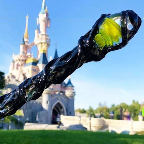 Evil scepter Staff Glass Wand Limited 300, by Arribas Disneyland Paris Evil scepter Staff Glass Wand Limited 300, by Arribas Disneyland Paris