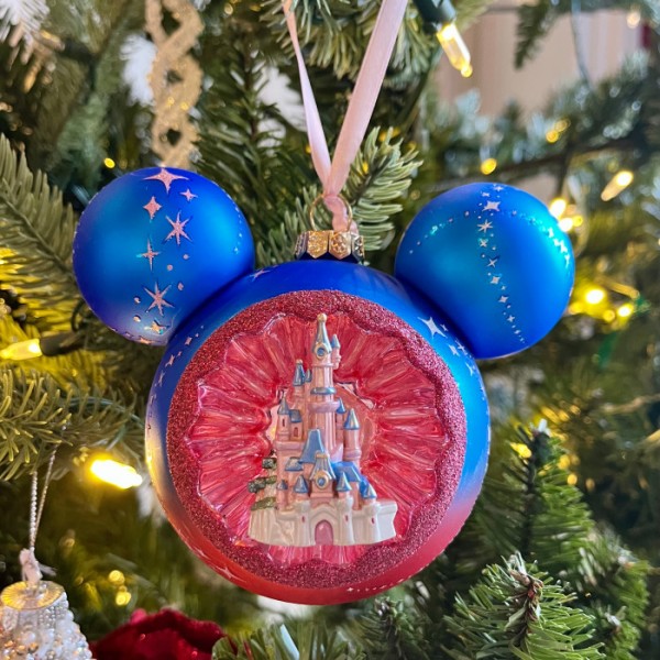 Mickey and Disneyland Paris Castle Glass Bauble Ornament, by Arribas Collection Mickey and Disneyland Paris Castle Glass Bauble Ornament, by Arribas Collection